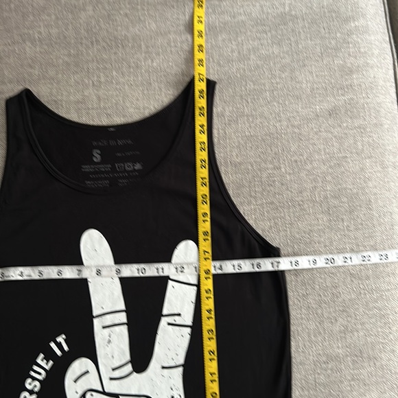 Graphic Tank Seek Peace and Pursue It - Picture 8 of 8